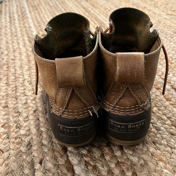 LL bean Duck Boots - Picture 2 of 5